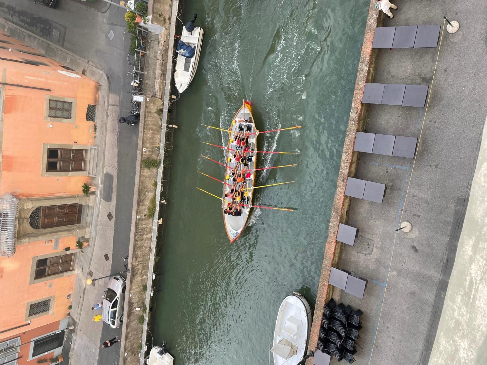 Apartment Waves Of New Modern Livorno